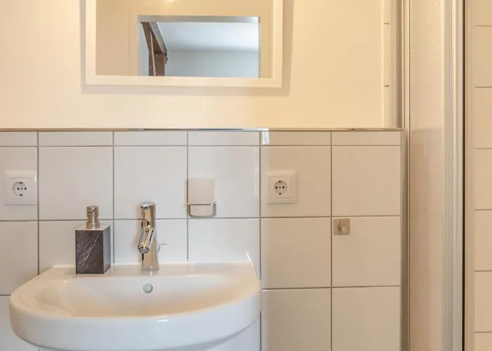 Museumsbahnhof Ahütte Hotel *