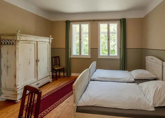 Museumsbahnhof Ahütte Hotel *